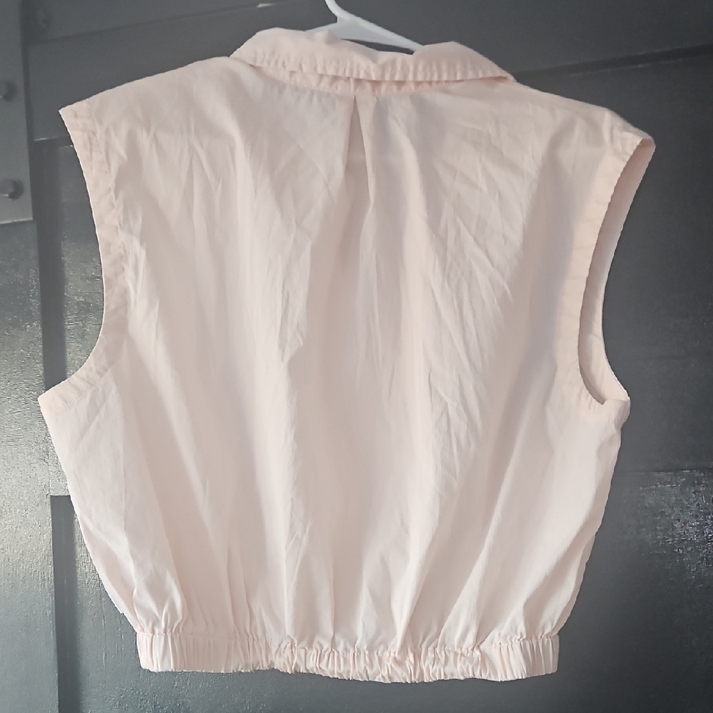Large Calvin Klein Women's Light Pink Button Down Shirt - Picture 3 of 3